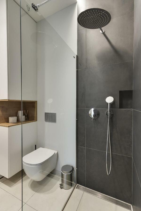 Fine Two Bedroom Trdinova Apartment Laibach Exterior foto