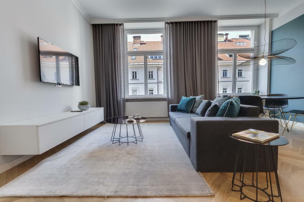 Fine Two Bedroom Trdinova Apartment Laibach Exterior foto