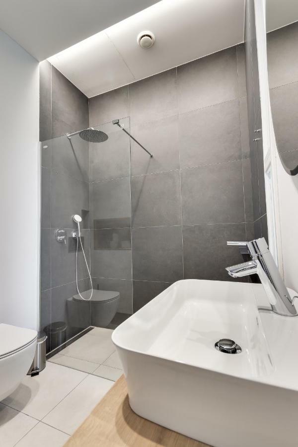 Fine Two Bedroom Trdinova Apartment Laibach Exterior foto